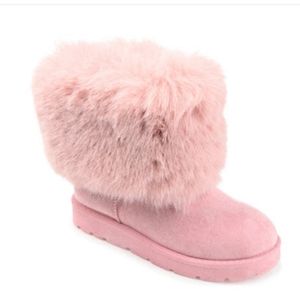 BRAND NEW Pink Winter Boots